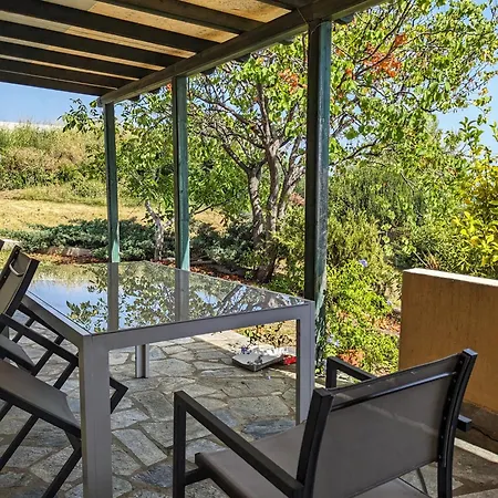 Apartment Spacious House With Shared Pool Chaniotis